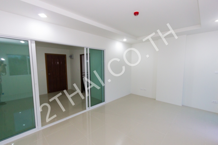 Beach 7 Condominium, พัทยา, จอมเทียน - photo, price, location map