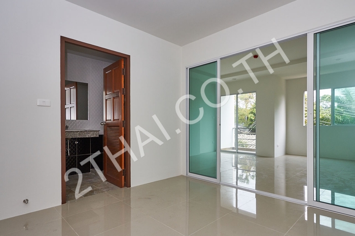 Beach 7 Condominium, พัทยา, จอมเทียน - photo, price, location map