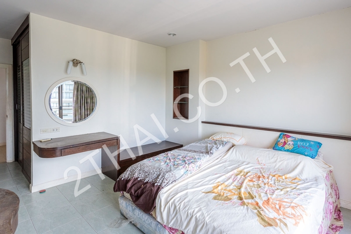 Krisda Golden Condotel , พัทยา, นาจอมเทียน - photo, price, location map