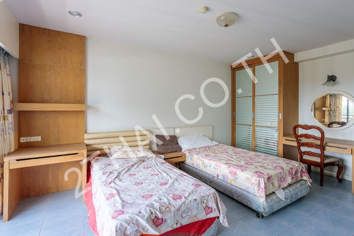 Krisda Golden Condotel , พัทยา, นาจอมเทียน - photo, price, location map