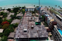 Beach 7 Condominium - photos of construction site