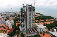 The Peak Towers - photos of construction