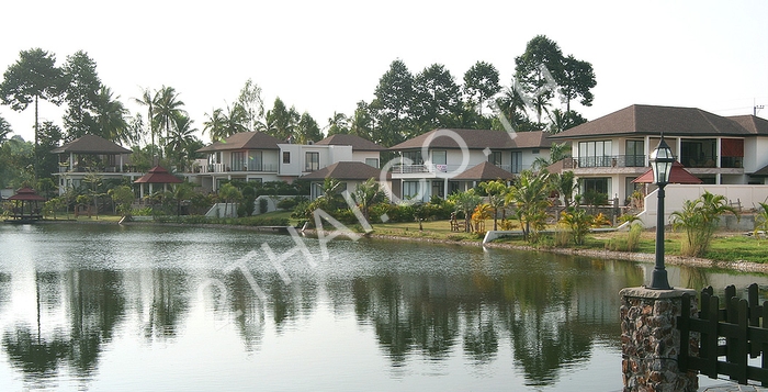 Phoenix Lakeside Pool Villas, พัทยา, ห้วยใหญ่ - photo, price, location map