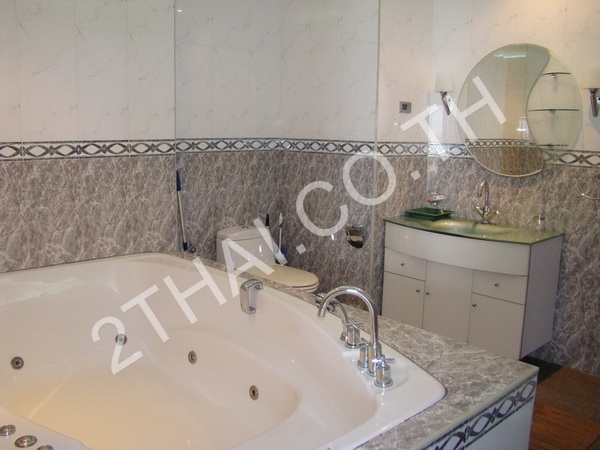 Jomtien Beach Condominium / คอนโดริมหาด จอมเทียน, พัทยา, จอมเทียน - photo, price, location map