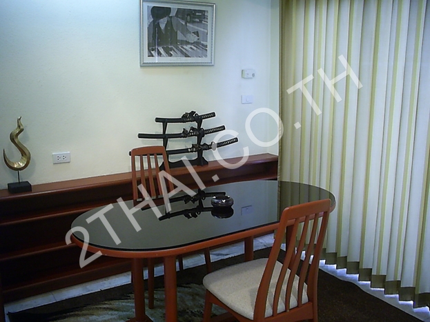 The Peak Towers, พัทยา, พระตำหนัก - photo, price, location map