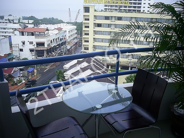 The Peak Towers, พัทยา, พระตำหนัก - photo, price, location map