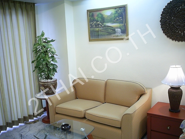The Peak Towers, พัทยา, พระตำหนัก - photo, price, location map