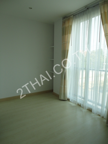 Diamond Suites Resort, พัทยา, พระตำหนัก - photo, price, location map