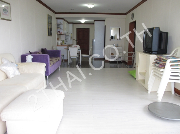 Krisda Golden Condotel , พัทยา, นาจอมเทียน - photo, price, location map