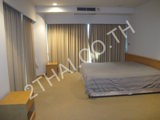Krisda Golden Condotel , พัทยา, นาจอมเทียน - photo, price, location map