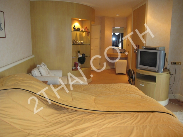Krisda Golden Condotel , พัทยา, นาจอมเทียน - photo, price, location map