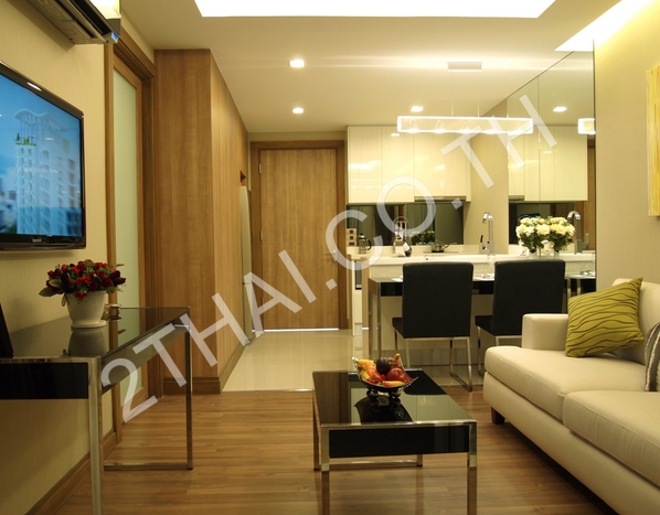 The Peak Towers, พัทยา, พระตำหนัก - photo, price, location map
