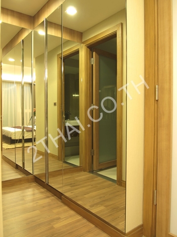 The Peak Towers, พัทยา, พระตำหนัก - photo, price, location map