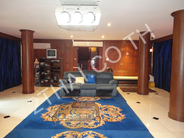 Jomtien Yacht Club, พัทยา, นาจอมเทียน - photo, price, location map