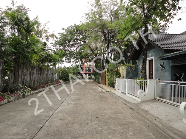 Jomtien Yacht Club, พัทยา, นาจอมเทียน - photo, price, location map