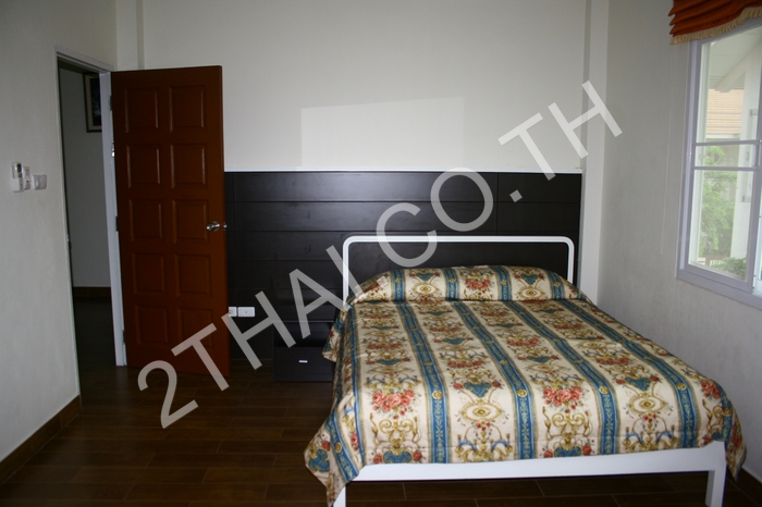 Baan Fha Rimhard, พัทยา, จอมเทียน - photo, price, location map
