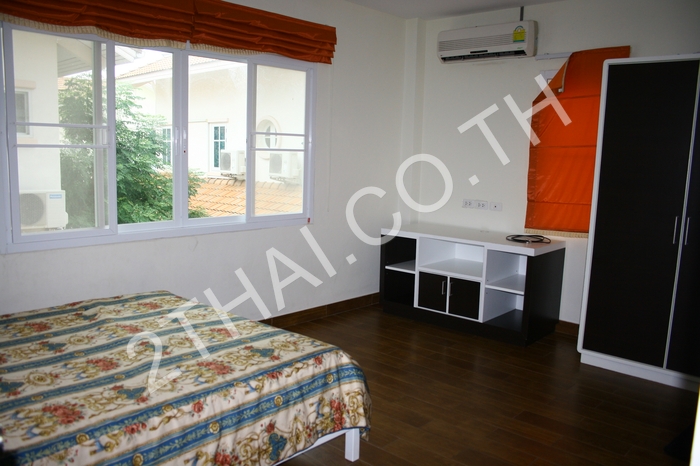 Baan Fha Rimhard, พัทยา, จอมเทียน - photo, price, location map