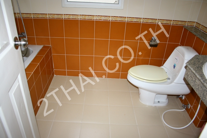 Baan Fha Rimhard, พัทยา, จอมเทียน - photo, price, location map