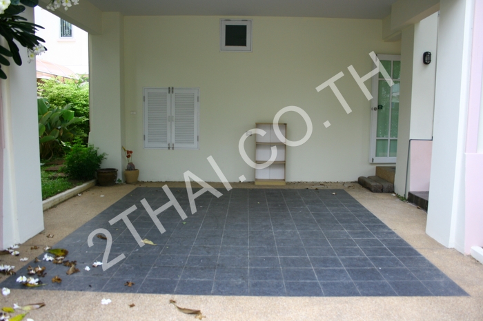 Baan Fha Rimhard, พัทยา, จอมเทียน - photo, price, location map