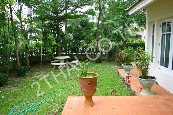 Baan Fha Rimhard, พัทยา, จอมเทียน - photo, price, location map