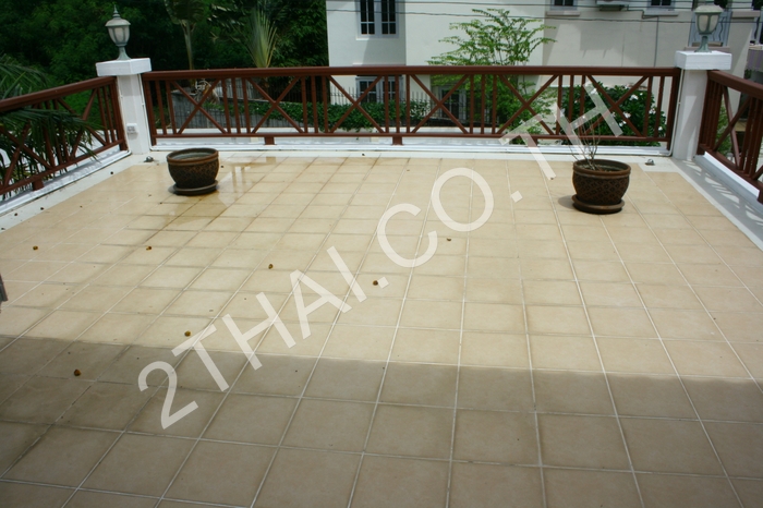 Baan Fha Rimhard, พัทยา, จอมเทียน - photo, price, location map