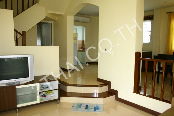 Baan Fha Rimhard, พัทยา, จอมเทียน - photo, price, location map