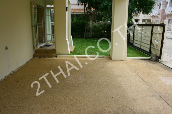 Baan Fha Rimhard, พัทยา, จอมเทียน - photo, price, location map
