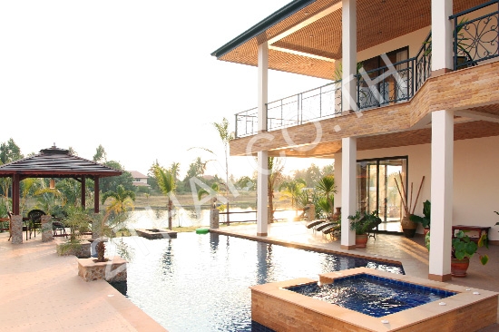 Phoenix Lakeside Pool Villas, พัทยา, ห้วยใหญ่ - photo, price, location map