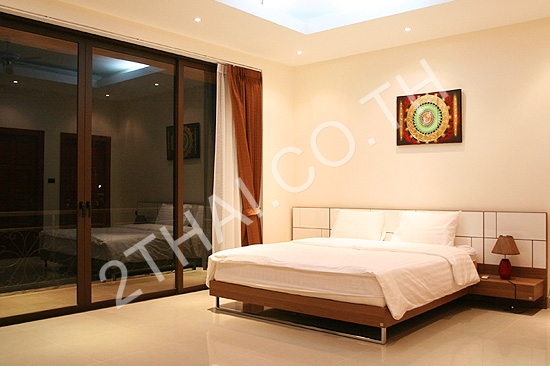 Phoenix Lakeside Pool Villas, พัทยา, ห้วยใหญ่ - photo, price, location map