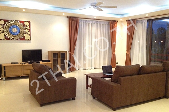 Phoenix Lakeside Pool Villas, พัทยา, ห้วยใหญ่ - photo, price, location map
