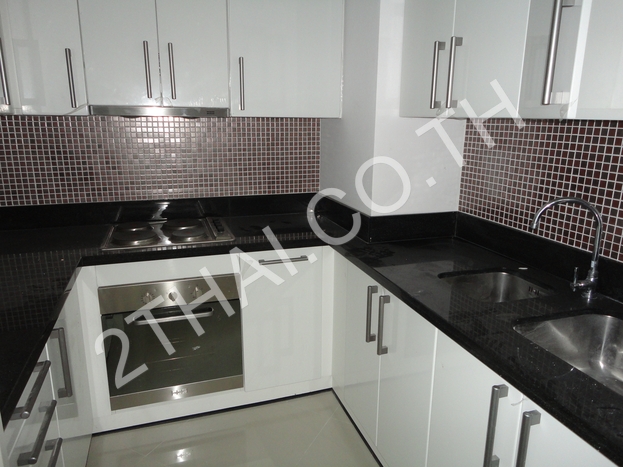 Diamond Suites Resort, พัทยา, พระตำหนัก - photo, price, location map