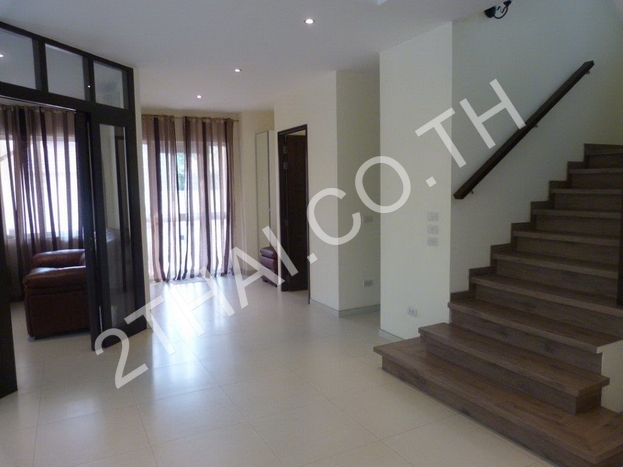 Swiss Paradise Village, พัทยา, พัทยาตะวันออก - photo, price, location map