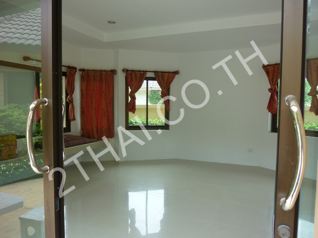 Hill Side Village, พัทยา, พัทยาตะวันออก - photo, price, location map