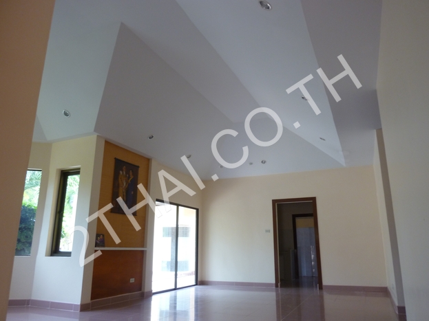 Hill Side Village, พัทยา, พัทยาตะวันออก - photo, price, location map