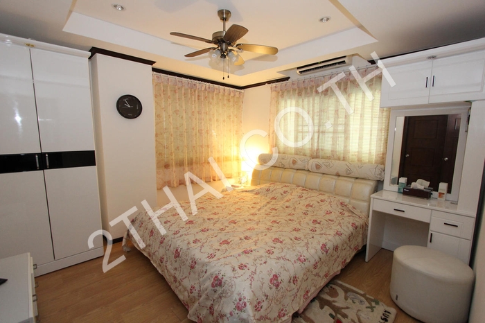 Siam Oriental Twins, พัทยา, พระตำหนัก - photo, price, location map