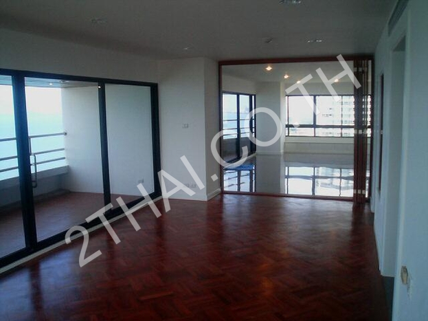 Ocean Marina Yacht Club, พัทยา, นาจอมเทียน - photo, price, location map