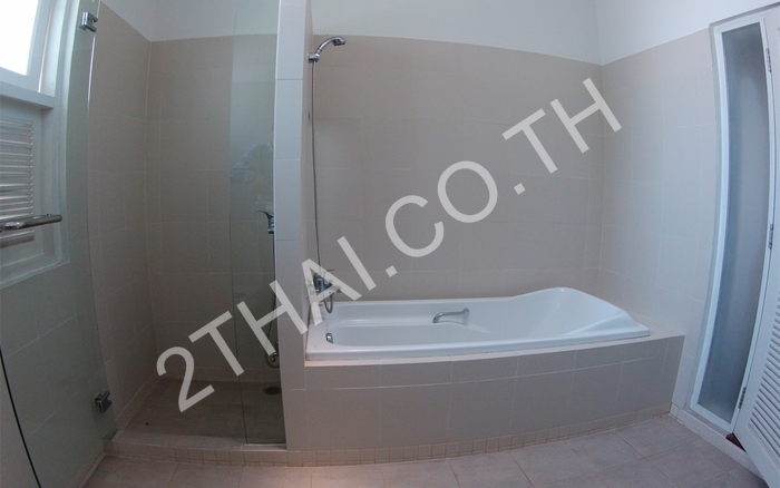 Baan Dhewaran, พัทยา, นาจอมเทียน - photo, price, location map