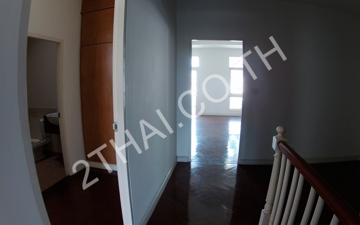 Baan Dhewaran, พัทยา, นาจอมเทียน - photo, price, location map