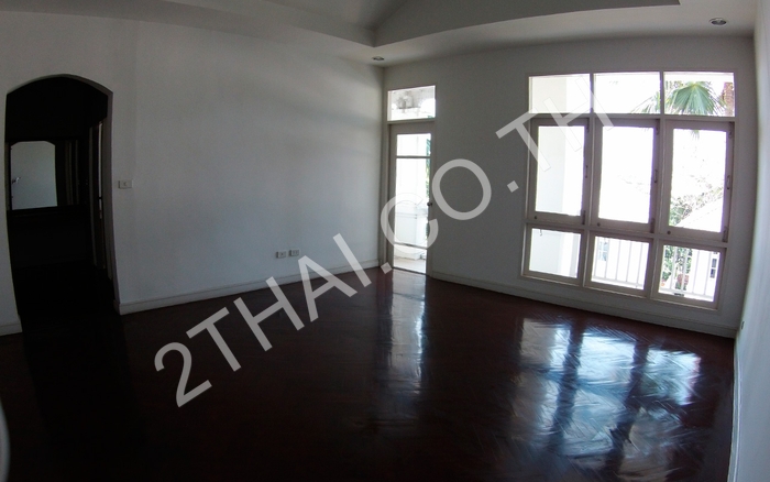 Baan Dhewaran, พัทยา, นาจอมเทียน - photo, price, location map