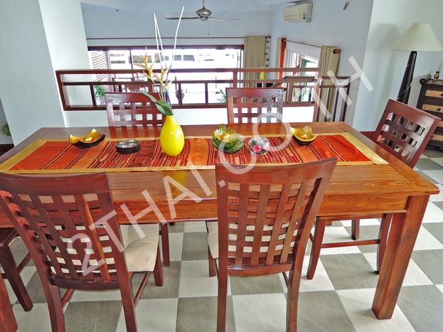 Jomtien Yacht Club, พัทยา, นาจอมเทียน - photo, price, location map