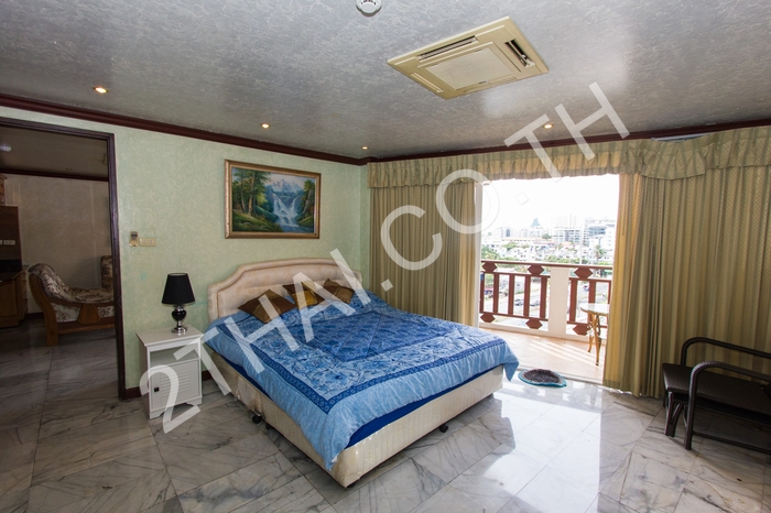Royal Hill Resort, พัทยา, พระตำหนัก - photo, price, location map