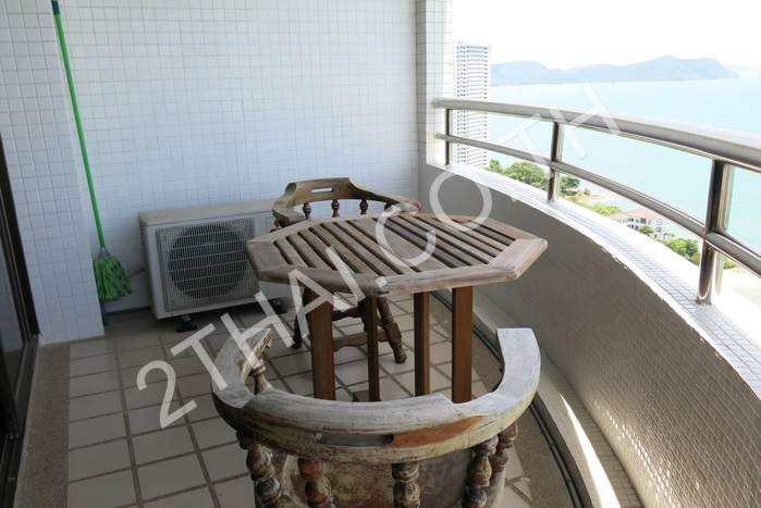 Krisda Golden Condotel , พัทยา, นาจอมเทียน - photo, price, location map