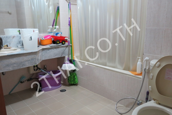 Krisda Golden Condotel , พัทยา, นาจอมเทียน - photo, price, location map