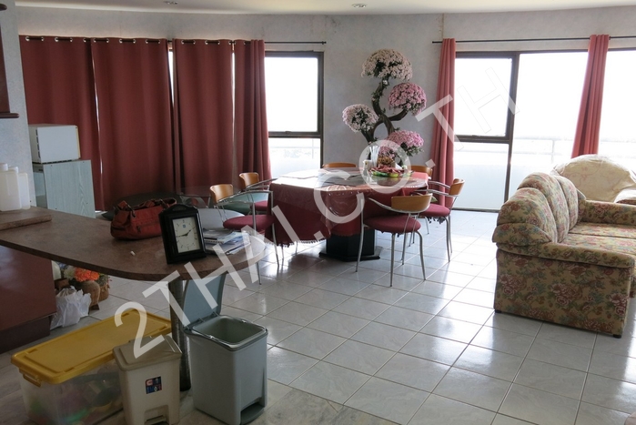 Krisda Golden Condotel , พัทยา, นาจอมเทียน - photo, price, location map