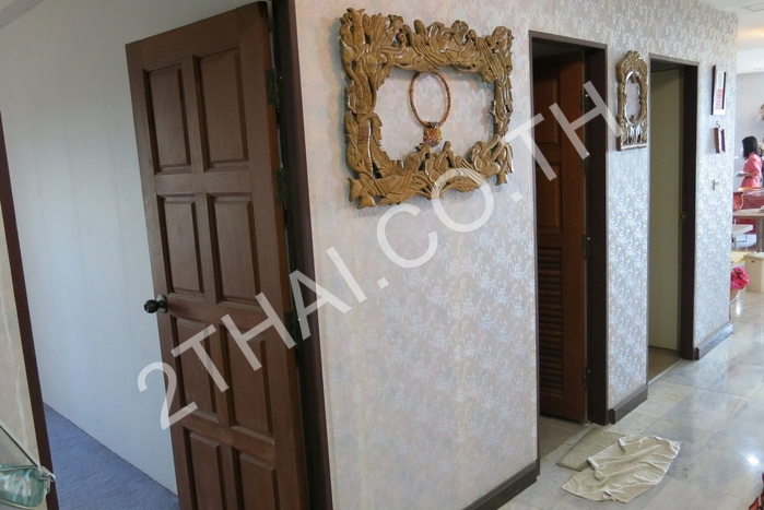 Krisda Golden Condotel , พัทยา, นาจอมเทียน - photo, price, location map