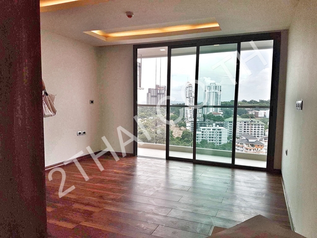 The Peak Towers, พัทยา, พระตำหนัก - photo, price, location map