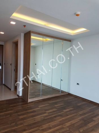 The Peak Towers, พัทยา, พระตำหนัก - photo, price, location map