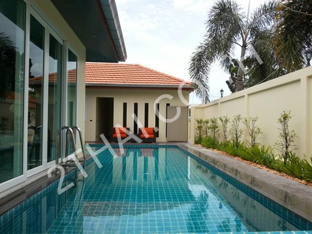 Whispering Palms, พัทยา, พัทยาตะวันออก - photo, price, location map