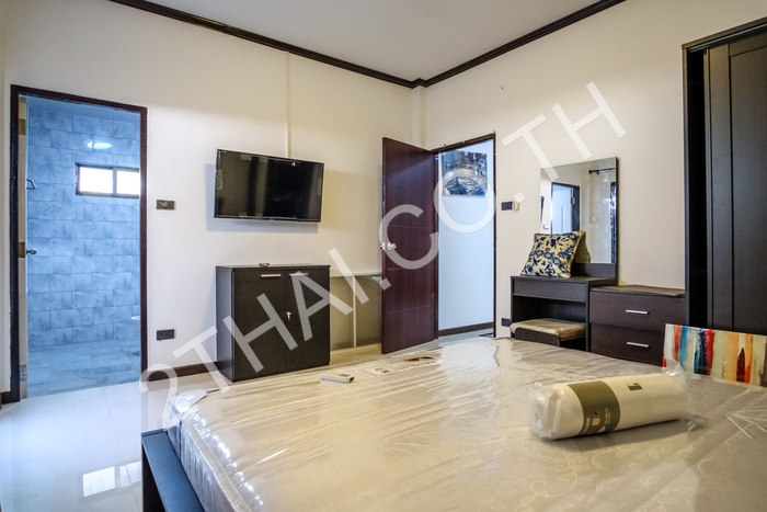 Royal Park Village, พัทยา, จอมเทียน - photo, price, location map