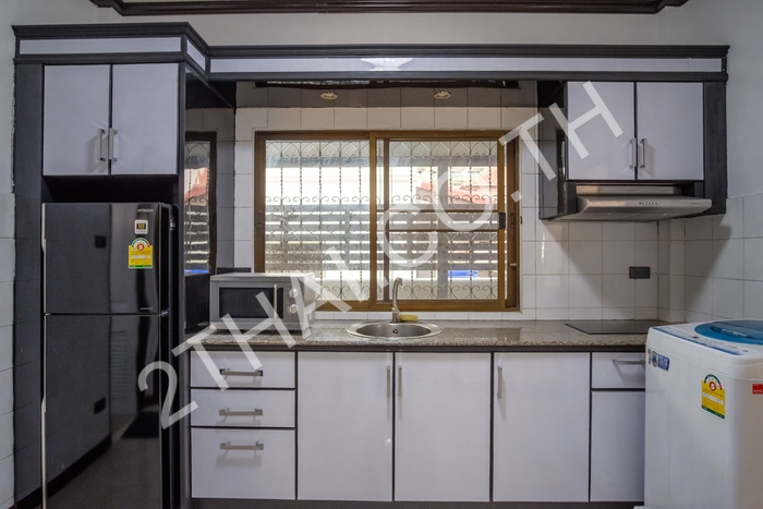 Royal Park Village, พัทยา, จอมเทียน - photo, price, location map